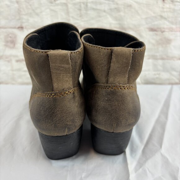 Born Women's 6 Rascal Brown Leather Pull-on Heel Ankle Booties - Picture 12 of 13